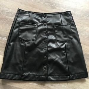 Wild Blue size S button up black skirt